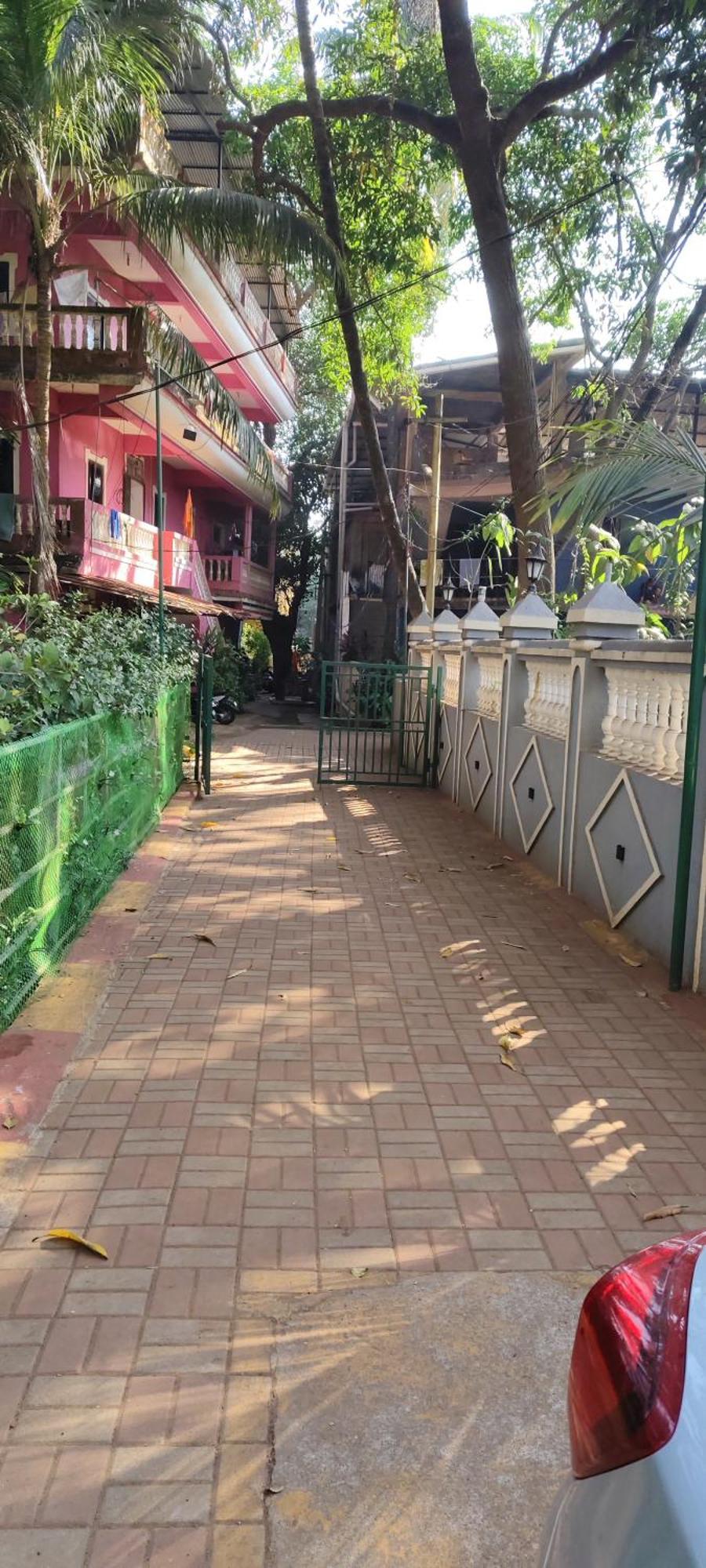 Ena Holiday Inn Calangute Esterno foto